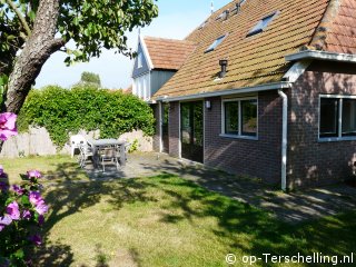 Buitenaanzicht de Perentuin Buitenaanzicht de Perentuin